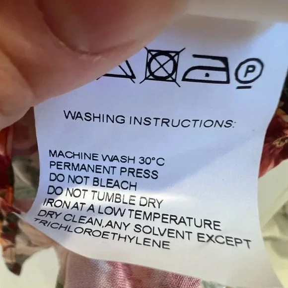 NWT new Anthropologie Farm Rio claudette halter top SMALL red floral flounced - Picture 13 of 17